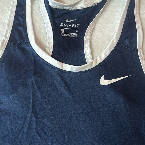 Nike Green Crop Relaxed 2 Tank Top Nike Green, Navy Blue - Picture 11 of 11